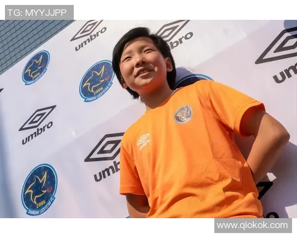 足球明星太太的学历揭秘她们背后的故事与成就